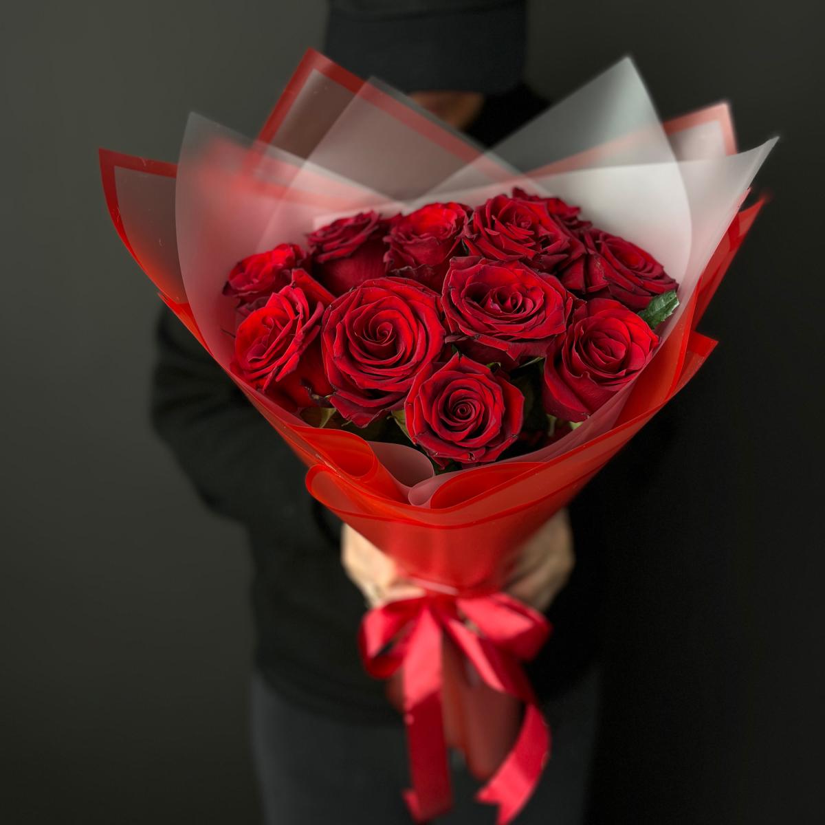 Букеты из красных роз 40 см (Эквадор) (артикул   174496)